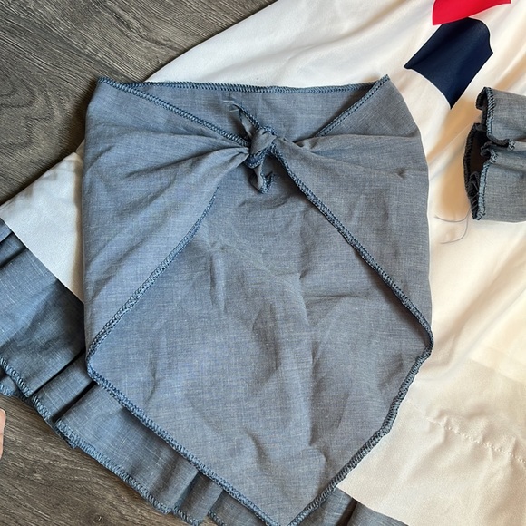 Musical Theatre it’s a hard knock Life costume size child’s medium - Picture 6 of 11